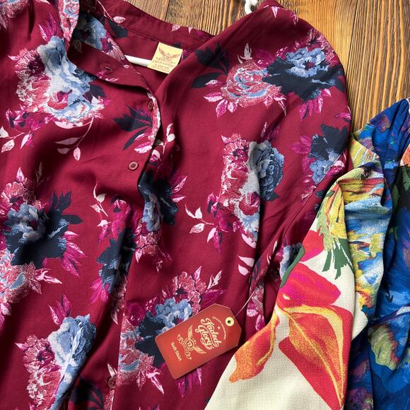 Women's Size Large Spring Summer Blouse Bundle NEW WITH TAGS - Picture 3 of 9